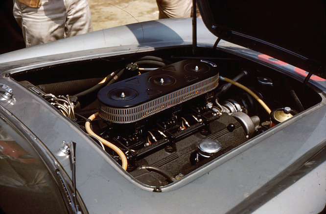 This 250 GT California Spyder LWB was powered by a 240 hp 2953 cc 180 cui