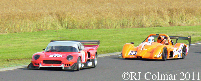 Ian Hall, Darrian T98 GTR, Simon Tilling, #23 Radical SR3 RS, Castle Combe, BECRW