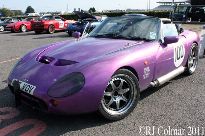 03 IMG_4251sc Matthew Oakley, TVR Griffith, The Regency Pegasus Sprint, 15 10 2011