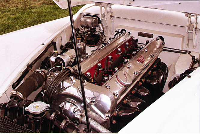 03 Jaguar engines