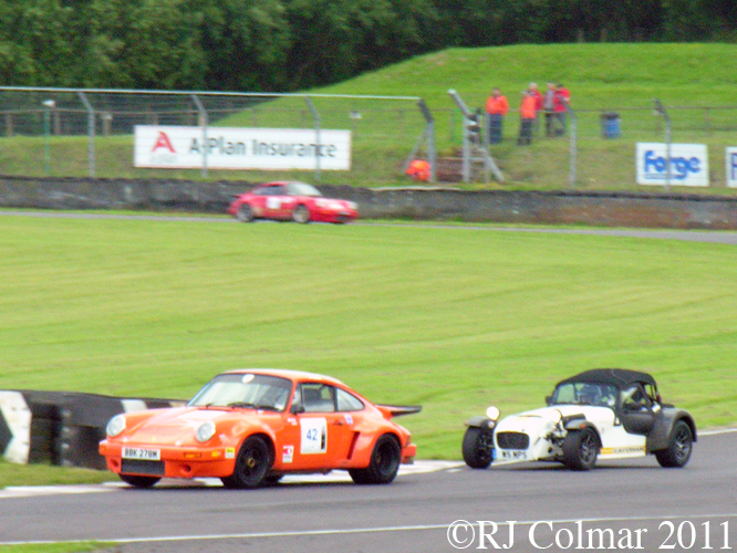 Porsche 911 RSR, Caterham 7, Castle Combe, Tour Britannia