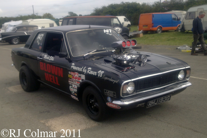 Blown Hell, Ford Cortina 1600 GT, Shakespeare County Raceway