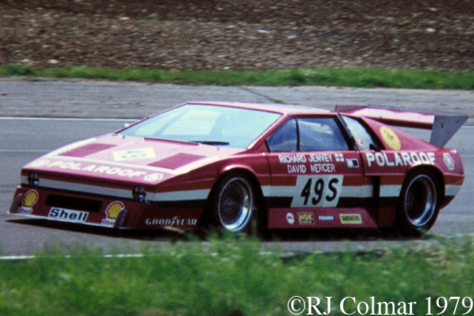 Lotus Esprit, Silverstone