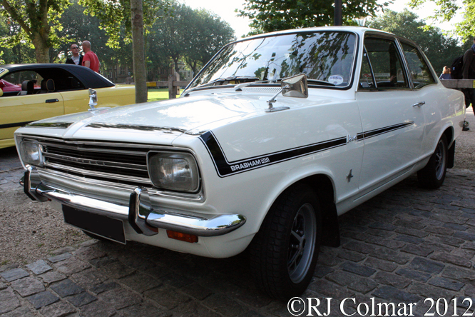 Vauxhall Viva SL, Avenue Drivers Club, Queen Square, Bristol