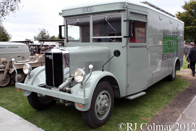 Bussing Typ 300, Goodwood Revival