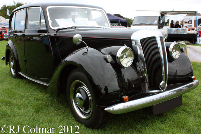 Daimler Consort, Classics at the Castle, Sherbourne