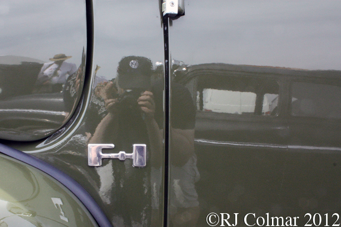 Ford F1 Pickup, Summer Classics, Easter Compton