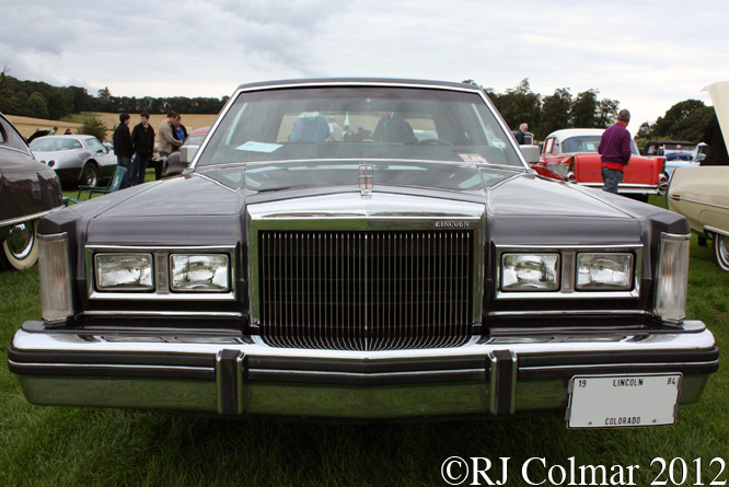 Lincoln Town Car, Classics at the Castle, Sherborne 