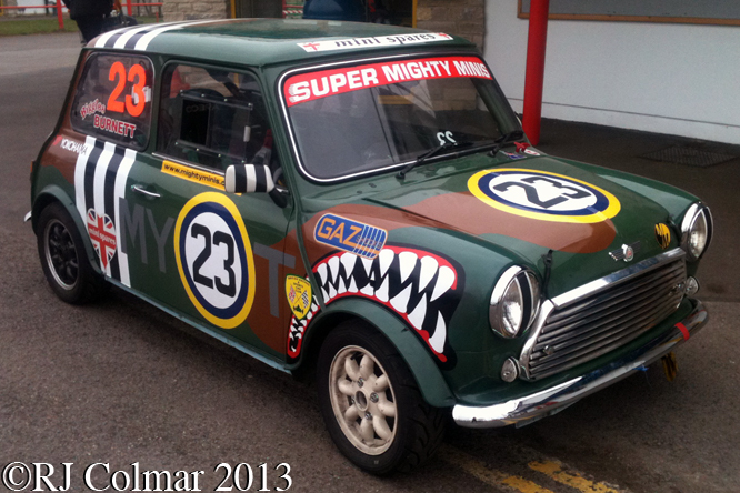 Super Mighty Mini, Howards Day, Castle Combe