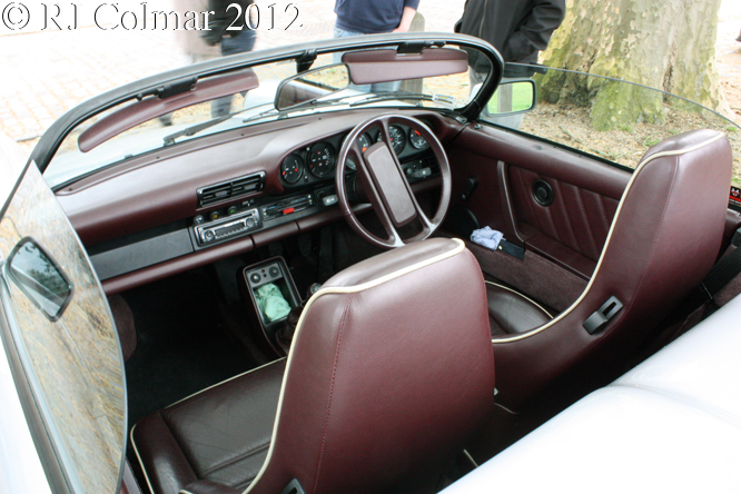 Porsche 911 Carrera 3.2 Speedster, Avenue Drivers Club, Queen Square, Bristol