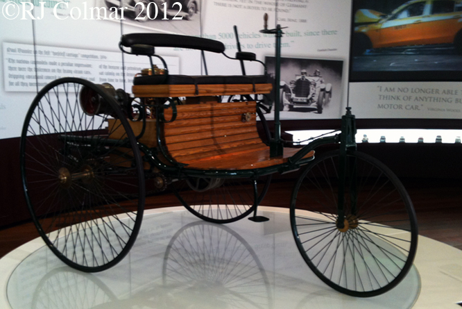 Benz Patent Motorwagen, Mercedes Benz World, Brooklands