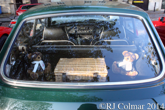 MG B GT, Avenue Drivers Club,