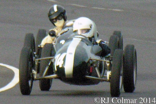 Cooper Mk X, Steve Jones, Cooper Mk XI, George Shackleton, BAC MSC Challenge Trophy, Autumn Classic, Castle Combe,