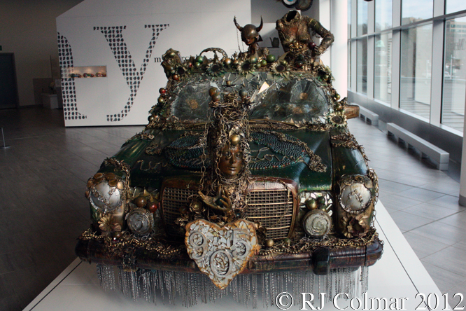 Unchained, Mercedes Benz, W114/W115, Mercedes Benz World, Brooklands