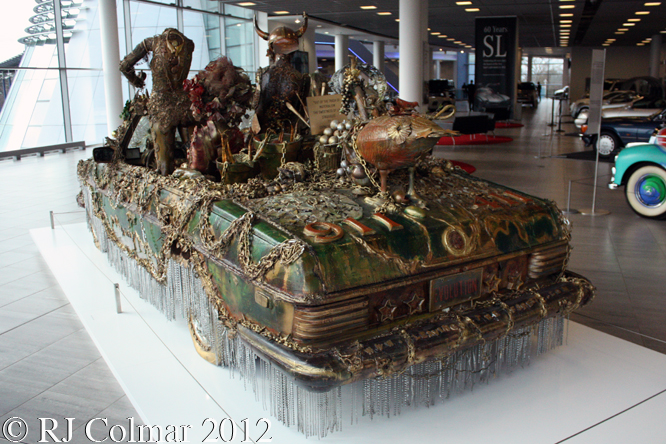 Unchained, Mercedes Benz, W114/W115, Mercedes Benz World, Brooklands