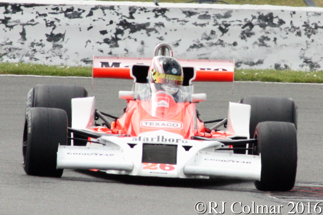 Michael Lyons, McLaren M26, HSCC International Trophy, Silverstone